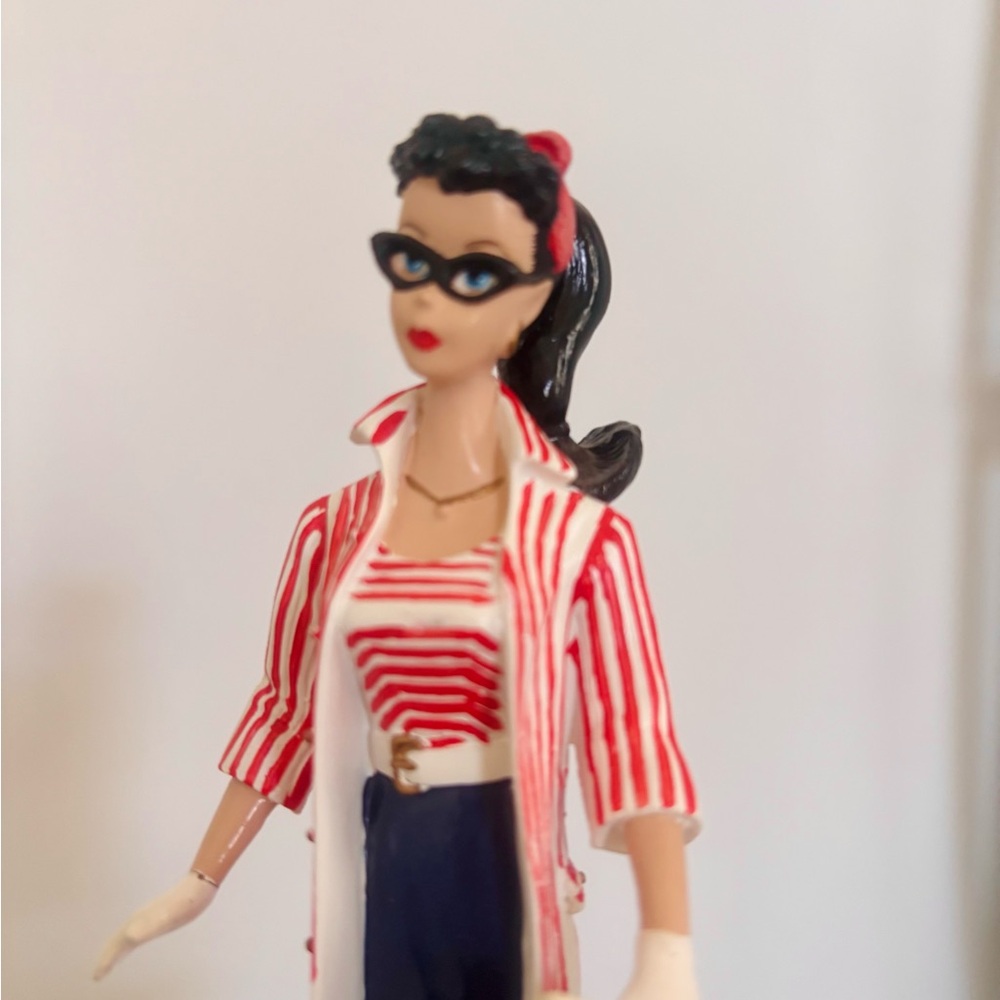 Barbie Pink and Blue Action Figure